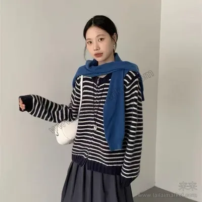 8272#