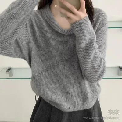 8218#