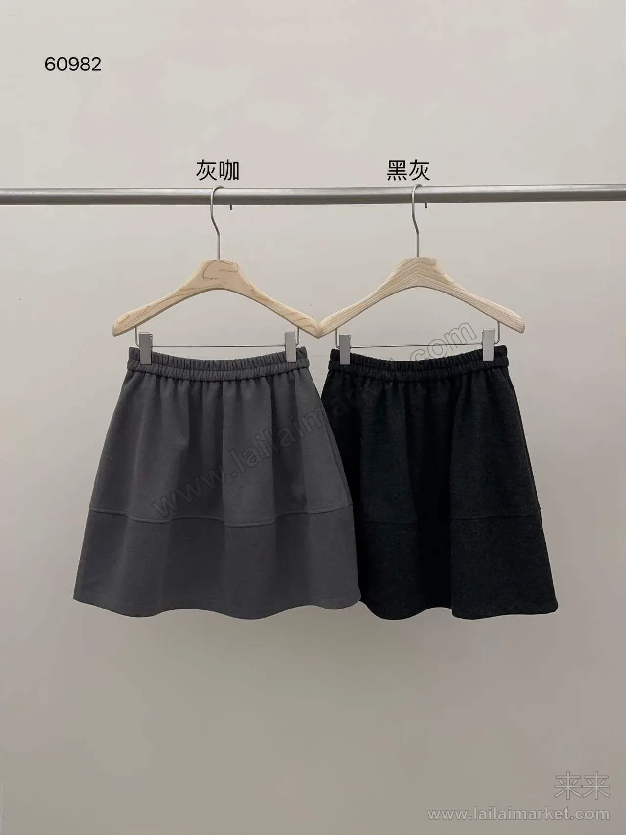 松紧腰花苞半裙
