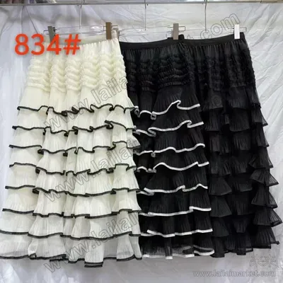 834#