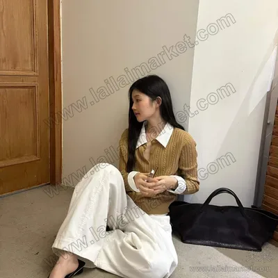 polo领羊毛拼接上衣