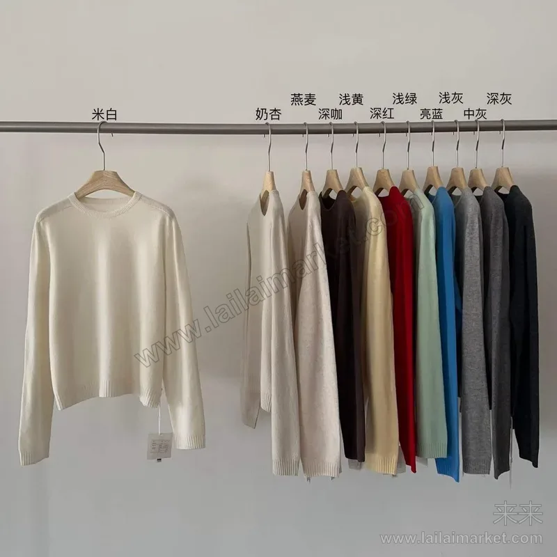 90羊毛圆领软糯针织衫