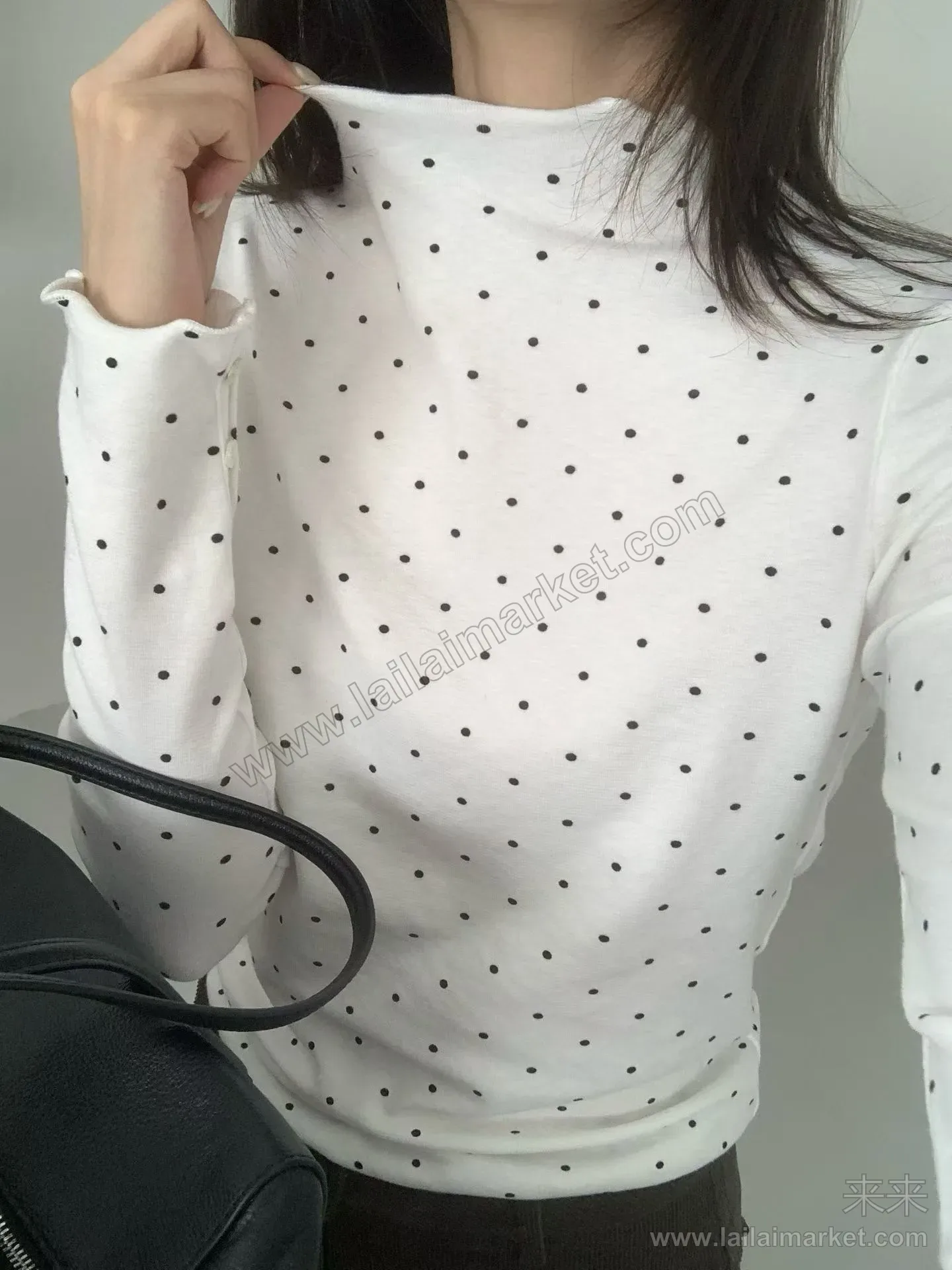 波点木耳边打底