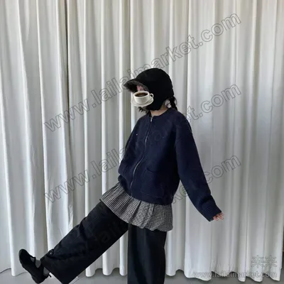 :简约开衫