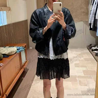 后背特色假两件V领排扣