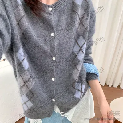 菱形格拉毛开衫