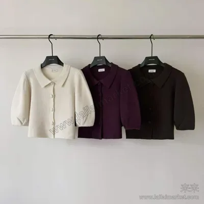 翻领泡泡袖针织衫