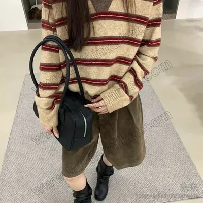 9409#