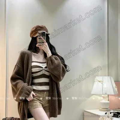 条纹抹胸+毛衣开衫两件套