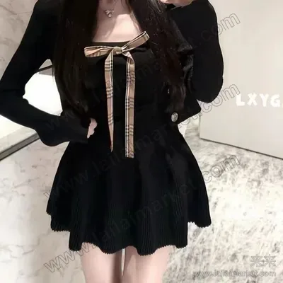 格子蝴蝶结🎀吊带裙开衫两件套